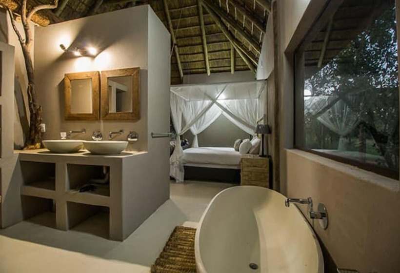 ホテル Lookout Safari Lodge