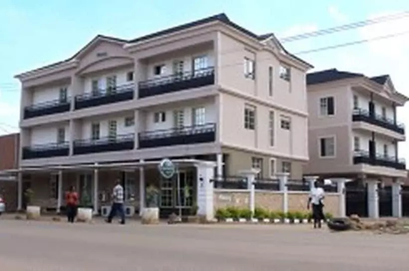 هتل Maria's Lodge