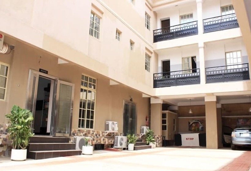 هتل Maria's Lodge