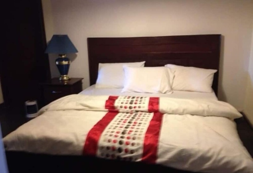 هتل Maria's Lodge