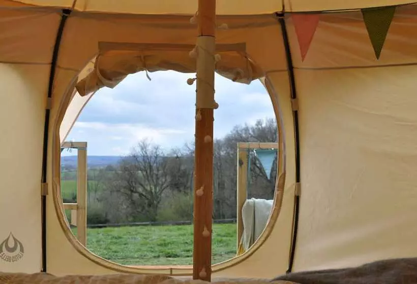 Lovely Spacious Lotus Bell Tent In Shaftesbury, Uk