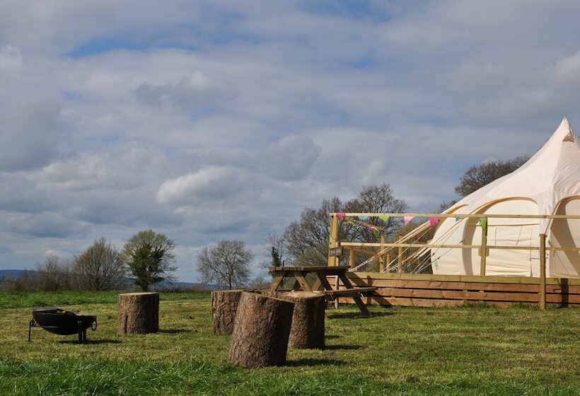 Lovely Spacious Lotus Bell Tent In Shaftesbury, Uk