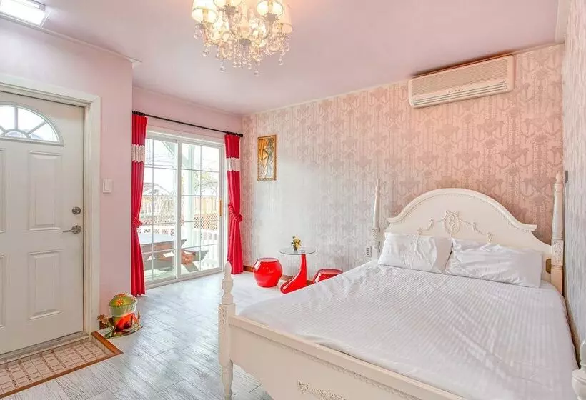 Youngheungdo Roma Spa Pension