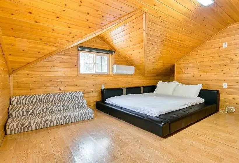 Youngheungdo Roma Spa Pension