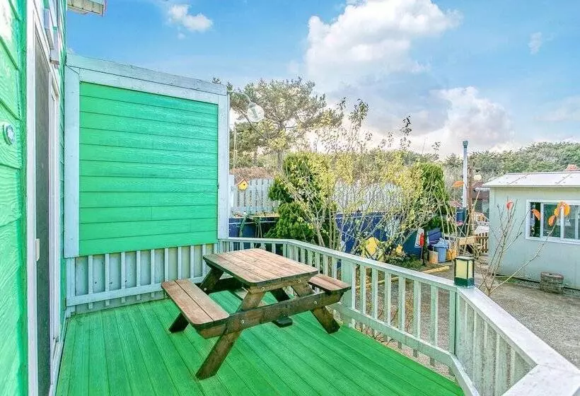 Youngheungdo Roma Spa Pension