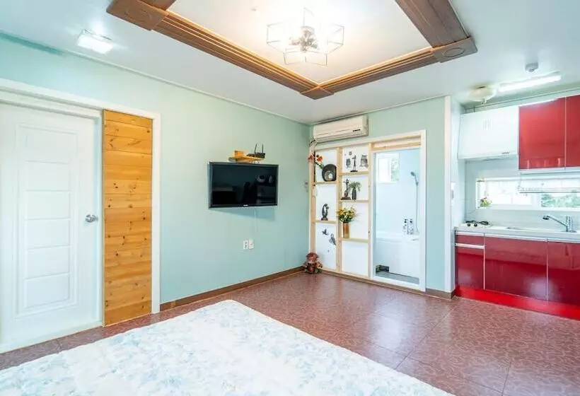 Youngheungdo Roma Spa Pension