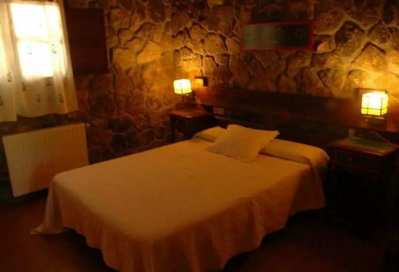 ホテル Camping Bungalows Rio Jerte