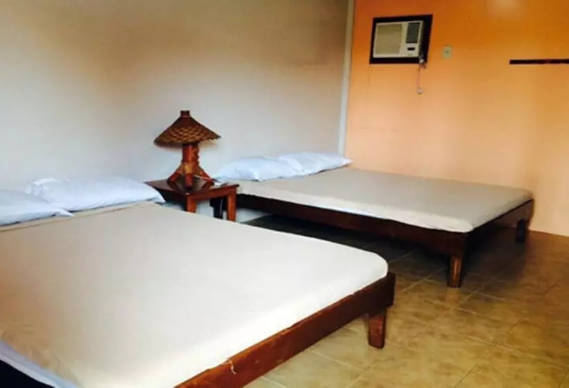 هتل Canoe Beach Resort