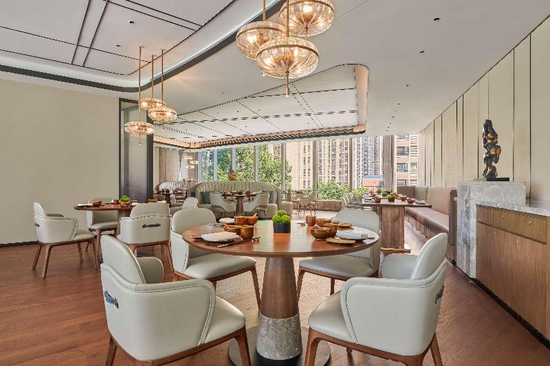 בית מלון כפרי Hilton Changsha Riverside