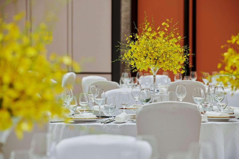 בית מלון כפרי Hilton Changsha Riverside