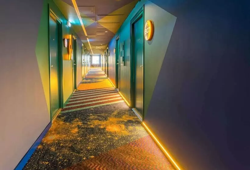 ホテル Ibis Styles Chelyabinsk