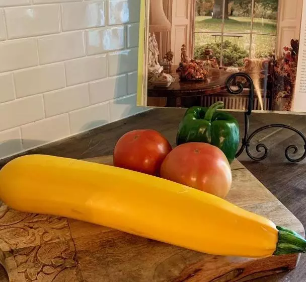 Plantation House Bed & Breakfast