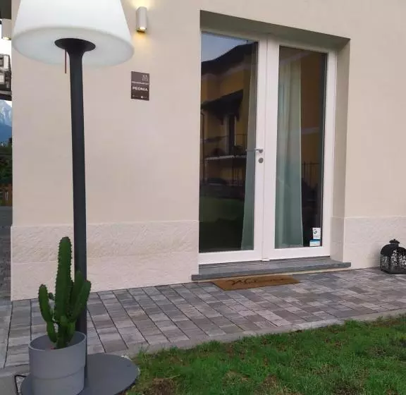 ベッドアンドブレックファースト Peonia