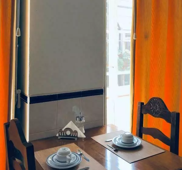 Aamiaismajoitus (B&B) A Muralha