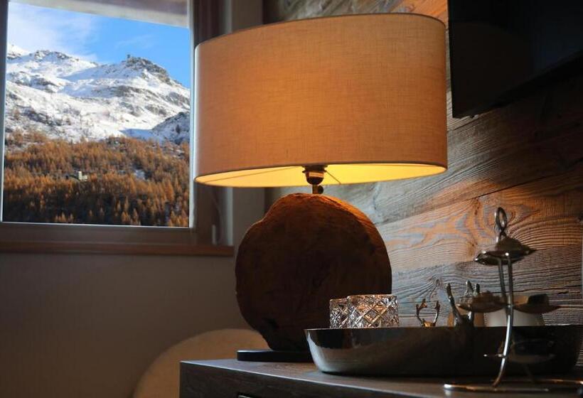 تختخواب و صبحانه Chalet Blanc Cervinia