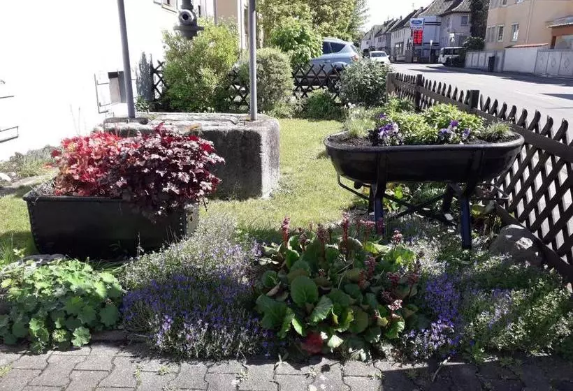 Aamiaismajoitus (B&B) Garni Siedlerstube