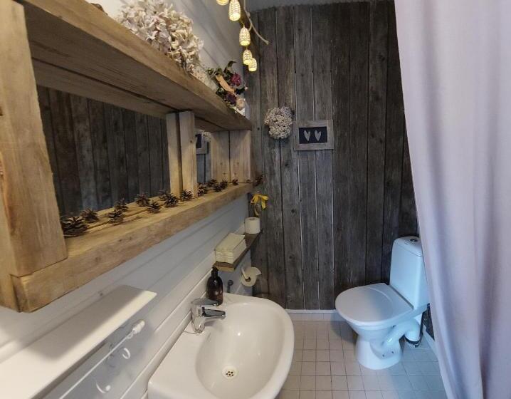 مبيت وإفطار Kulttuurikartano Pekan Pirtit