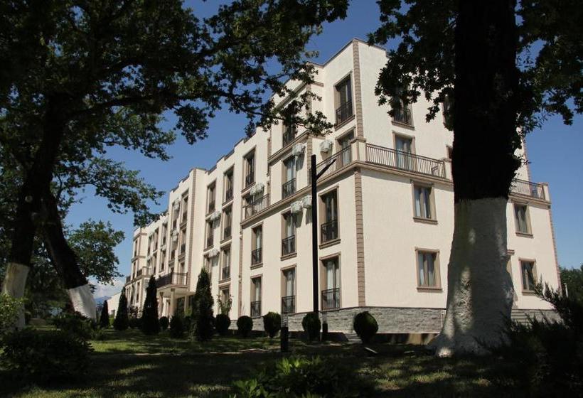 هتل Aria Resort & Spa