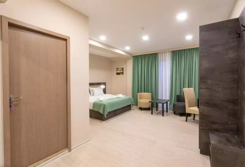 هتل Aria Resort & Spa