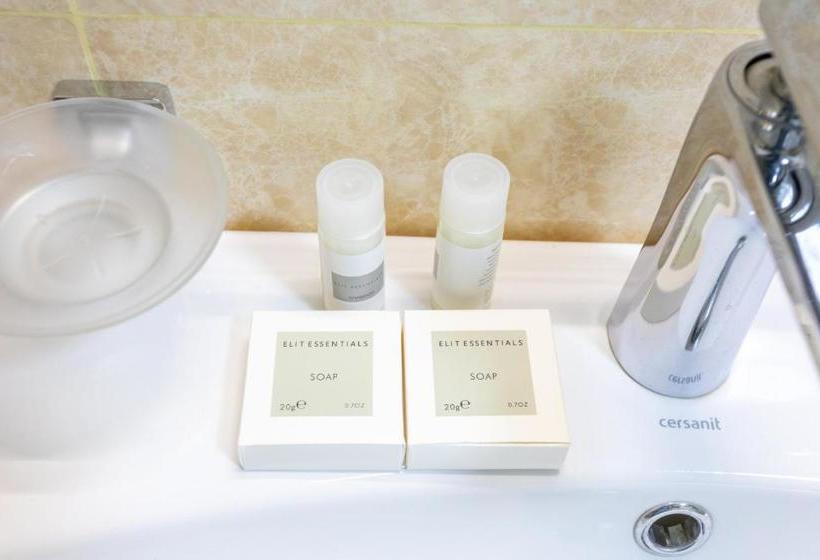 هتل Aria Resort & Spa