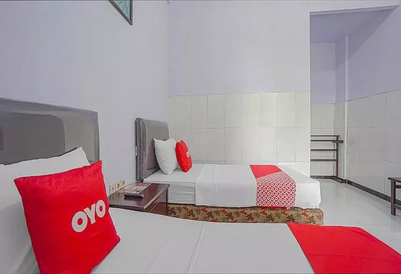 ホテル Collection O 90589 Palem Garden