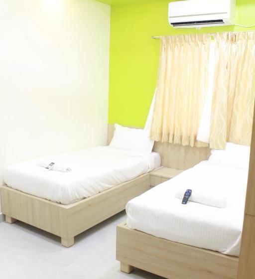 ホテル Jfive Residency