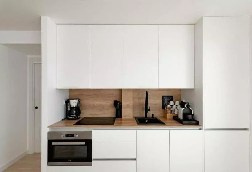 Majatalo O Mar De Preciosa