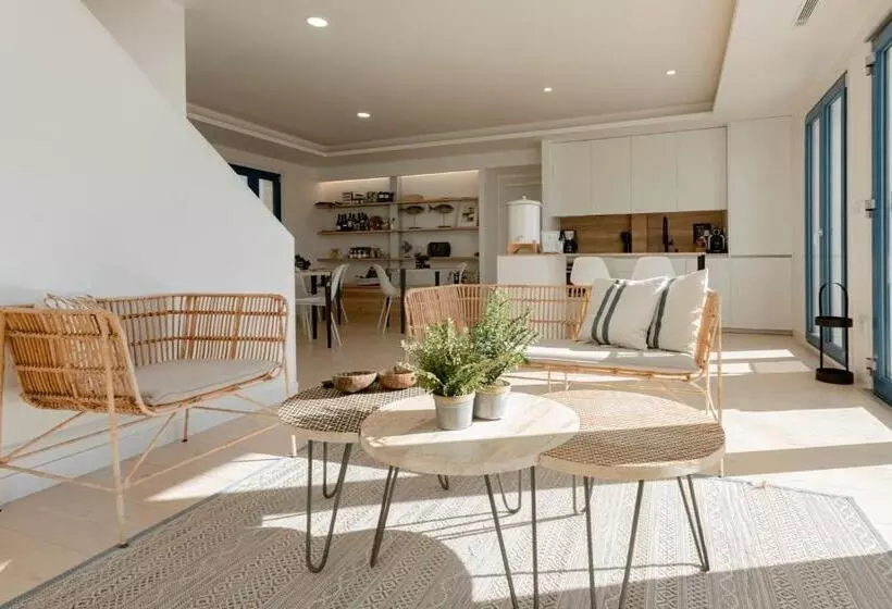 Majatalo O Mar De Preciosa