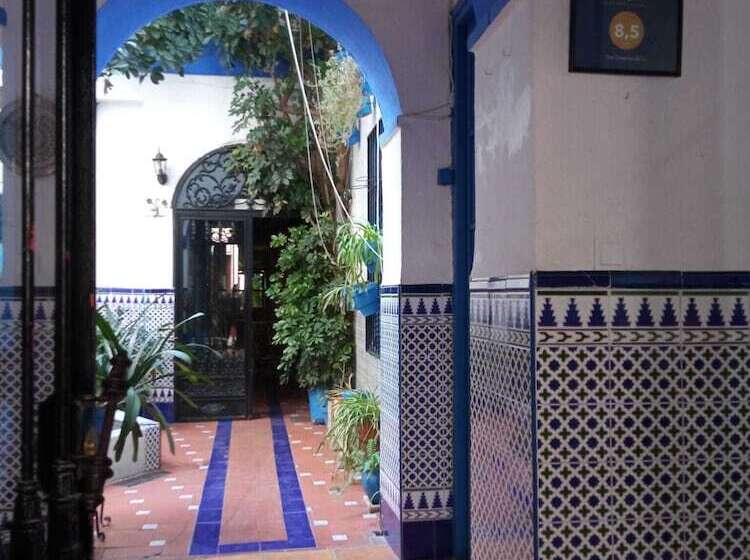 پانسیون The Dreamers & Co