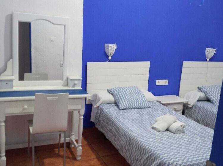 پانسیون The Dreamers & Co