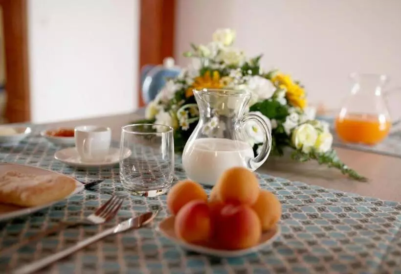 Aamiaismajoitus (B&B) La Buona Creanza By Jdvacanze