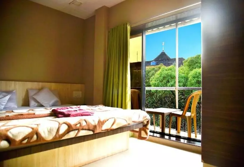 Hotelli Dv Inns Farmvilla   Besides Strawberry Farms