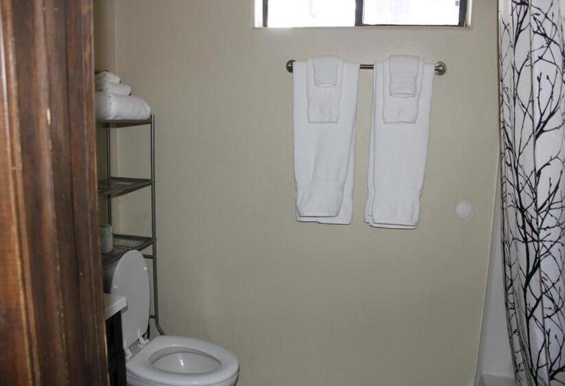 فندق Edelweiss Resort Greer