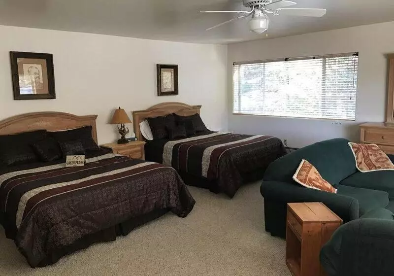 ホテル Edelweiss Resort Greer