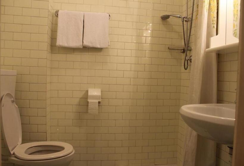 ホテル Garni Hirsch