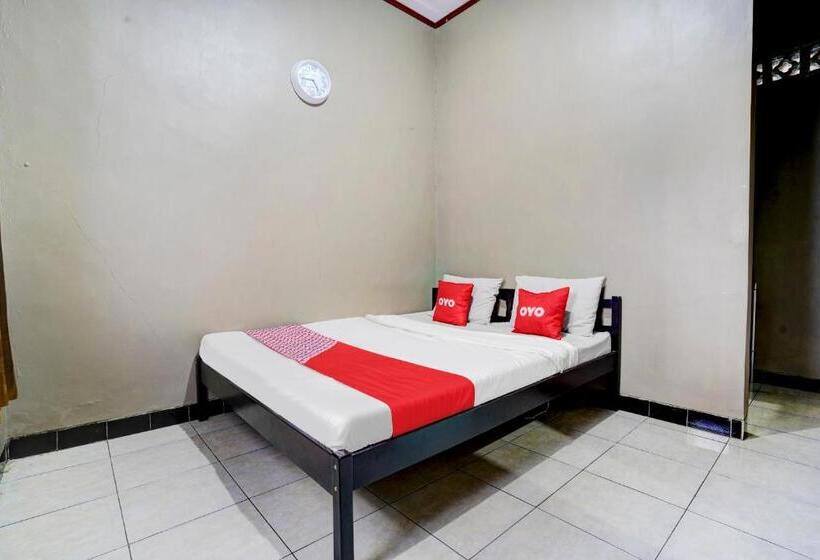 Hotel Oyo Ii3676 Wisma Al-fahmi Syariah