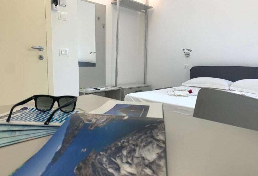 پانسیون Affittacamere Stella Di Mare