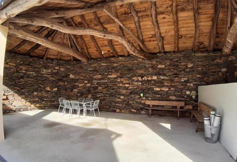 بنسيون Casa Perdigueira