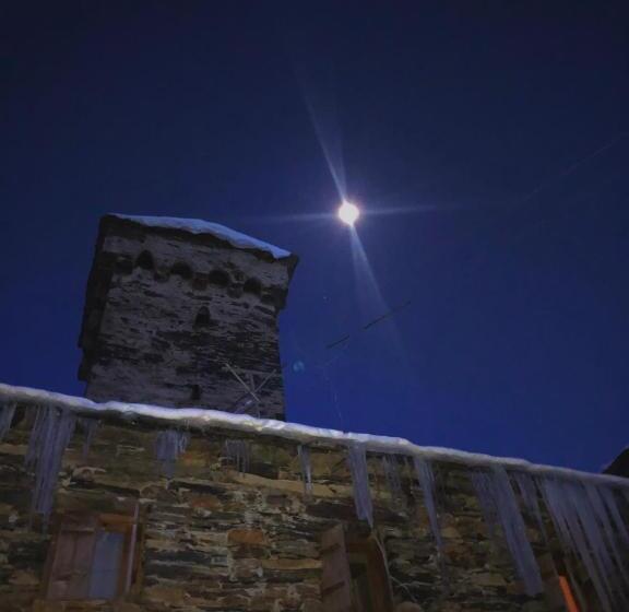 پانسیون Old House