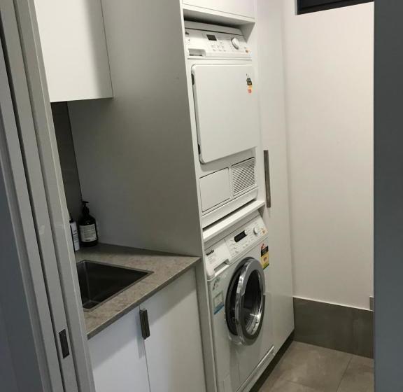 Пансион Scotsdale Farm