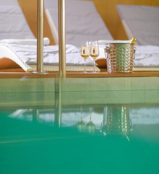 Chic Boutique Hotel Vlore