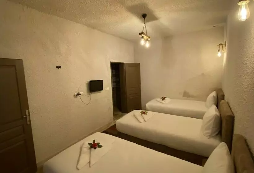 هتل Cappadocia Urgup Stone House