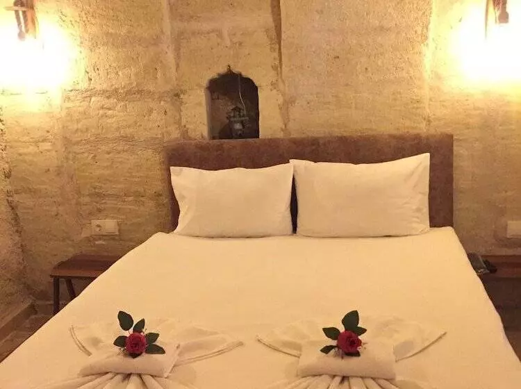 هتل Cappadocia Urgup Stone House