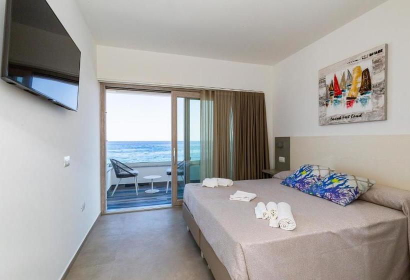 בית מלון כפרי Caramare