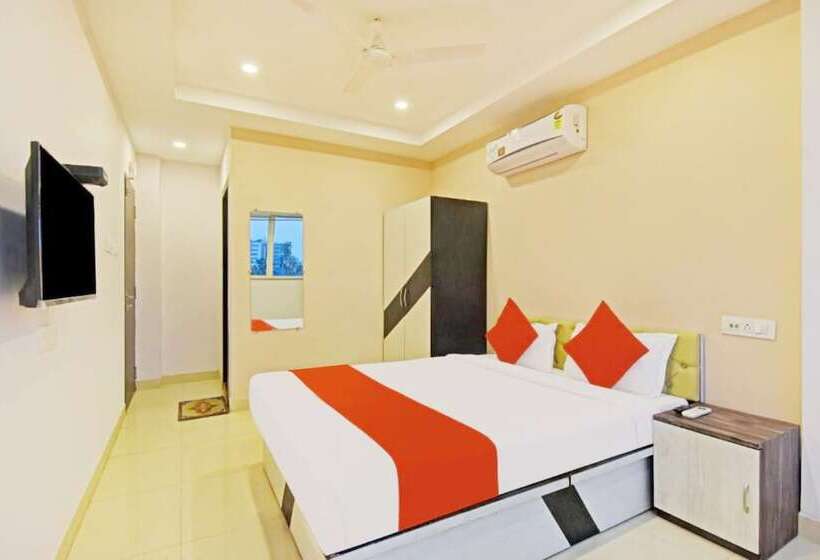 בית מלון כפרי Goroomgo Royal Galaxy Newtown Kolkata