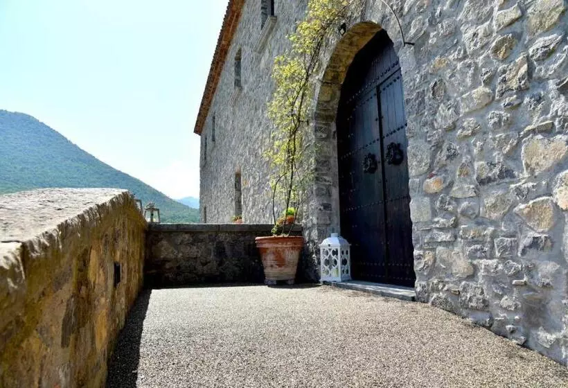 هتل Il Castello Dei Principi Sanseverino
