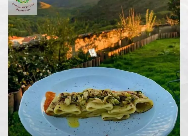 هتل Il Castello Dei Principi Sanseverino
