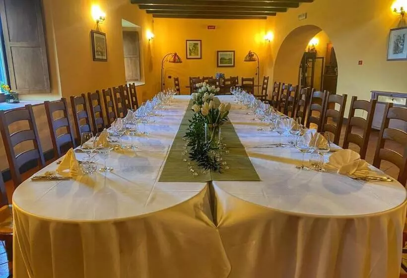 هتل Il Castello Dei Principi Sanseverino