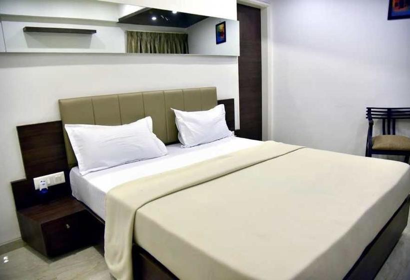 Fabhotel Prime Sky Light