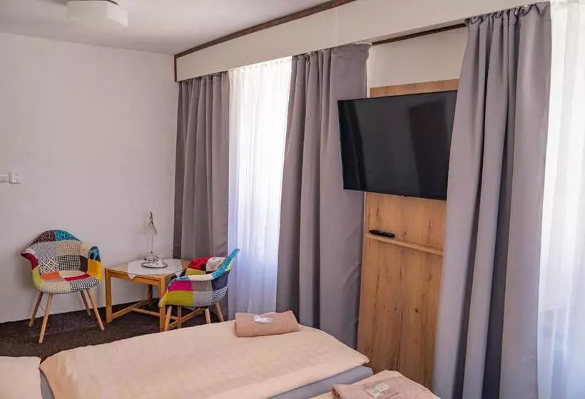 Hotel Zlatá Labuť
